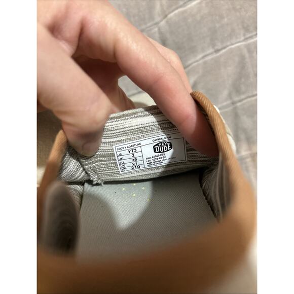 Hey Dude Slip On Preppy Sneakers Cody Coastline Oatmeal Chai Gray Brown 3 Y Boys - Picture 13 of 13